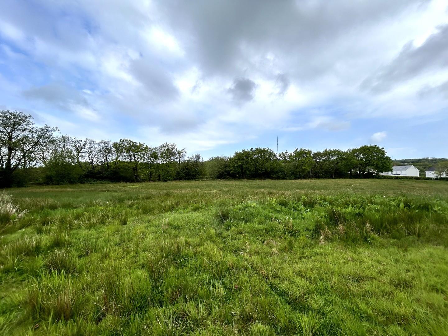 Approximately 8.443 acres of Agricultural Land, Gate Road, Penygroes, Lanelli
